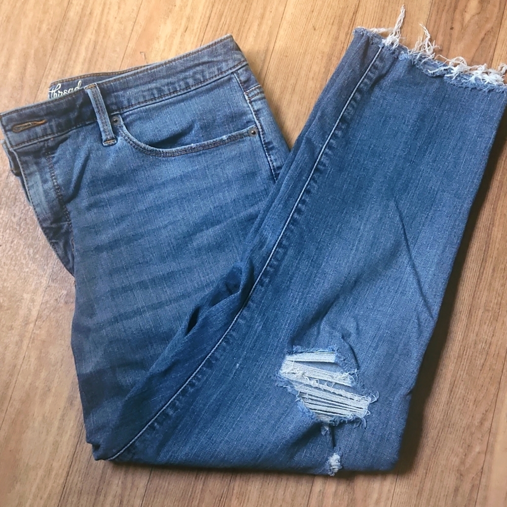 Universal thread womens High Rise Skinny jeans cutoff jeans